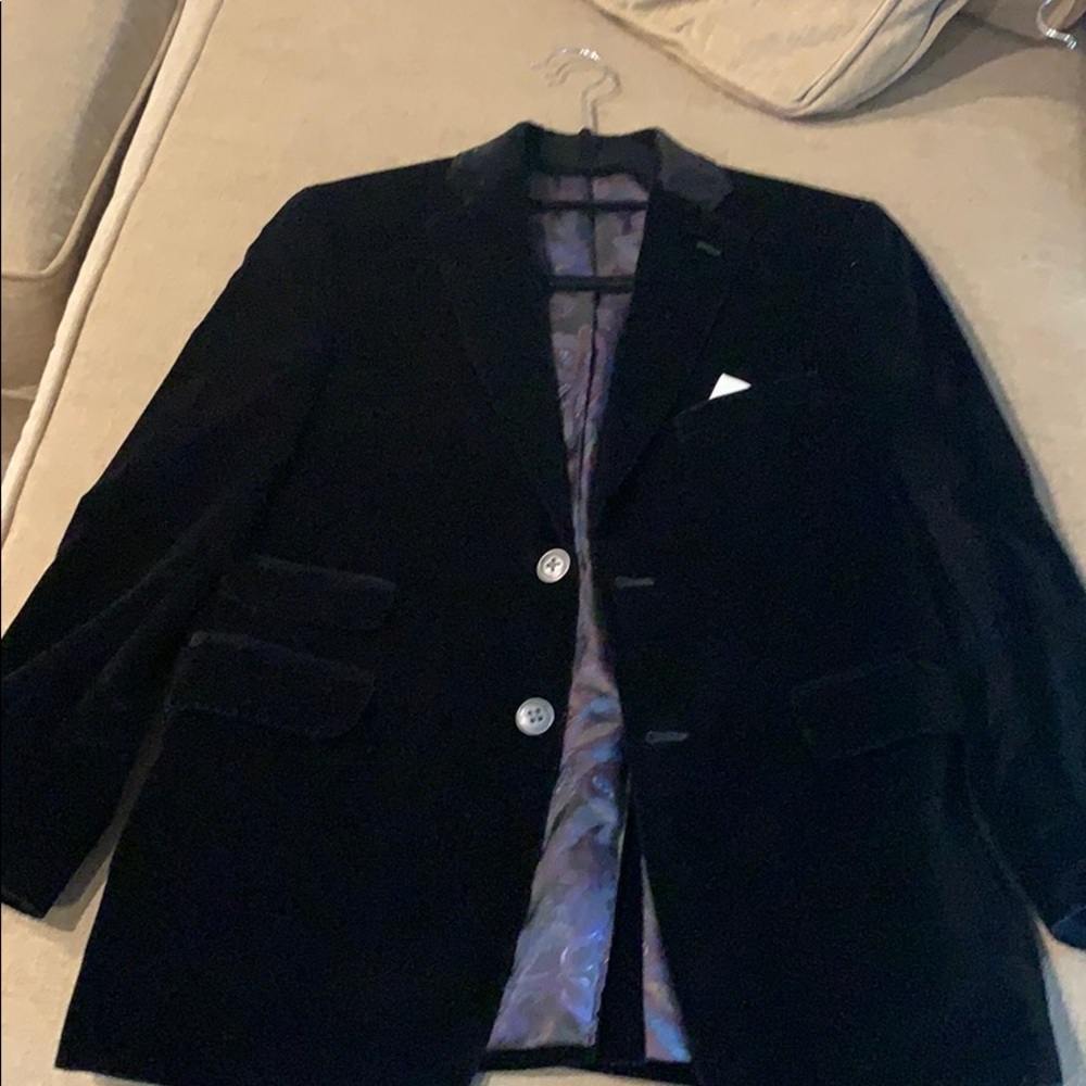 Boys velvet blazer worn once